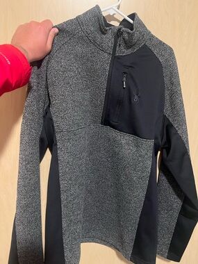 Spyder Men’s Black and Gray Half-Zip Performance Pullover